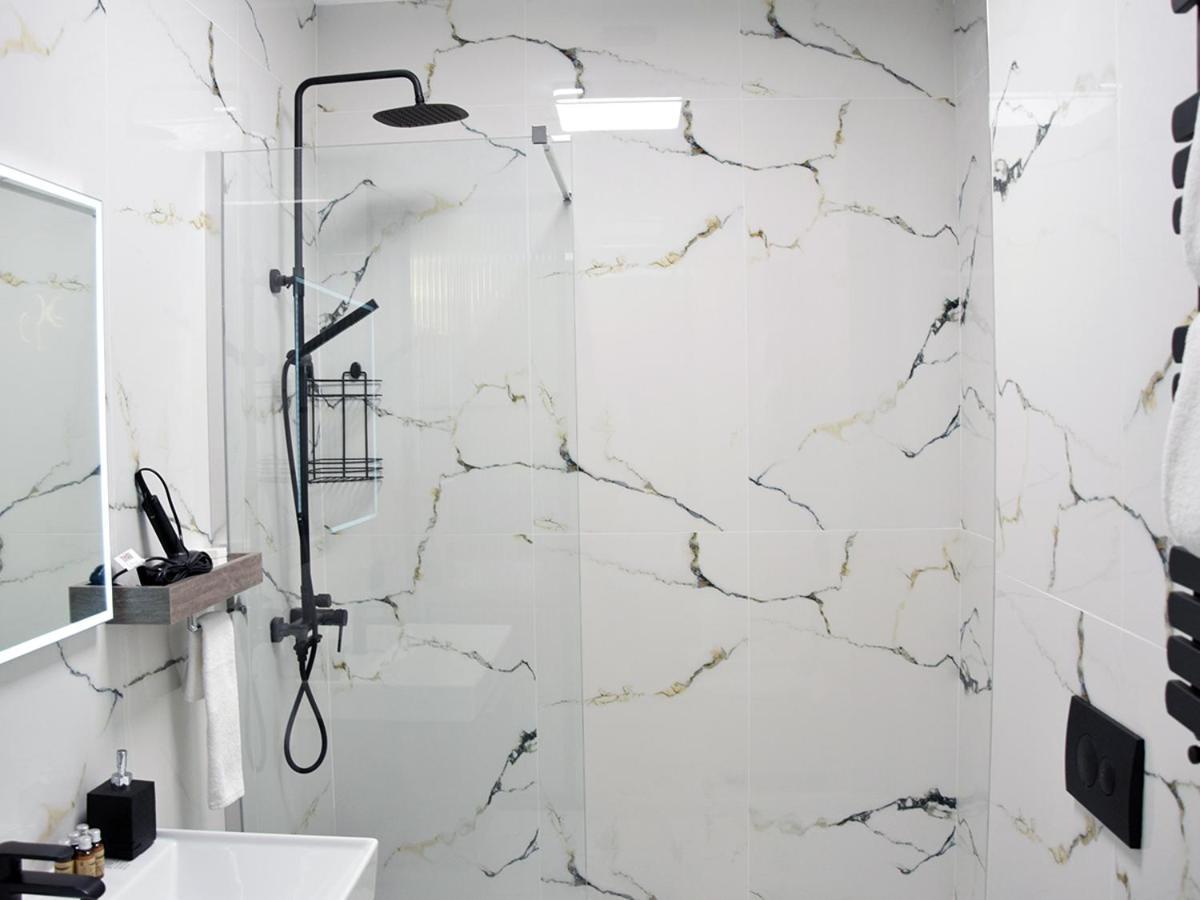 Aquaperla Hotel & Spa Chisinau Luaran gambar