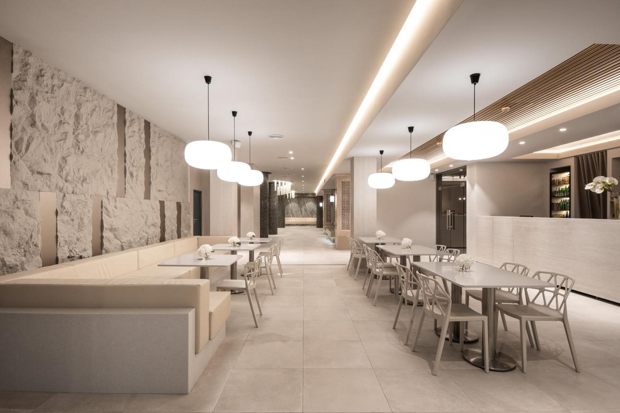 Aquaperla Hotel & Spa Chisinau Luaran gambar